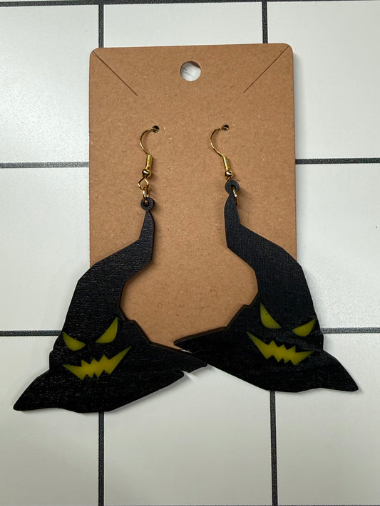 GLOW Spooky Hat Earrings